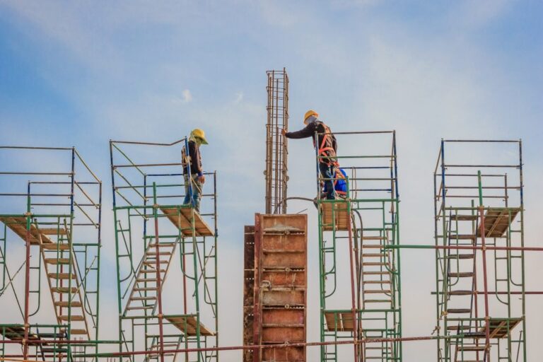 site-safety-adobestock-143333078-1-1024x683